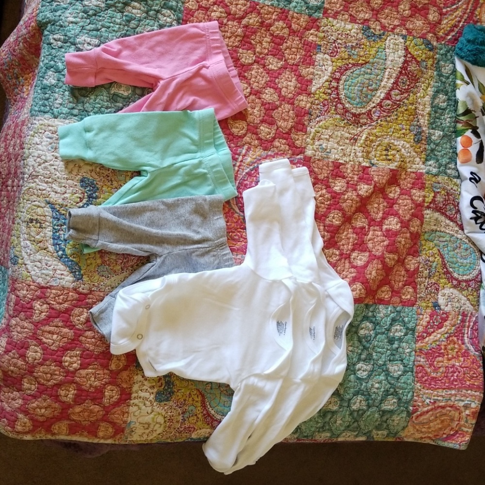 3 newborn pants 3 newborn long sleeve onesies